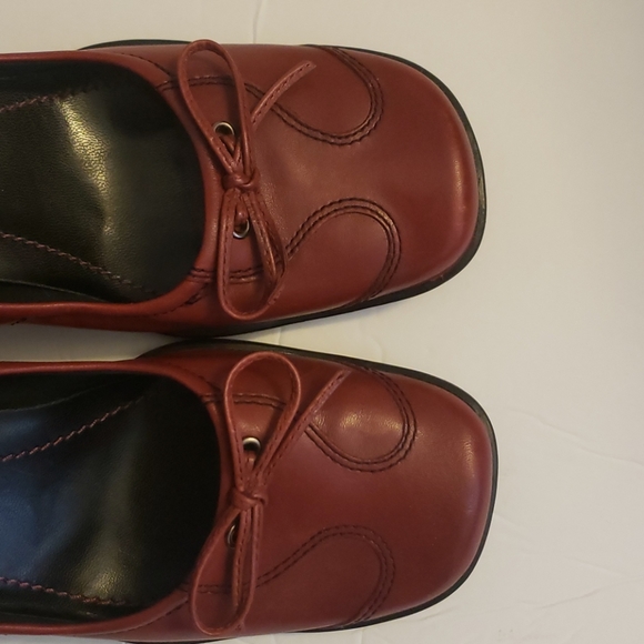 Nine west shoes. - Picture 2 of 4